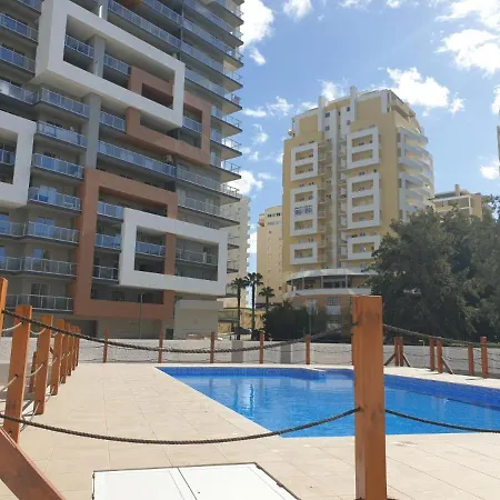 Elite Residense A 150 Mts Da Rocha * Portimao