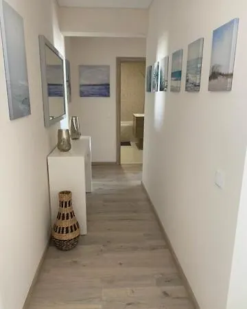 Elite Residense A 150 Mts Da Rocha Apartment Portimao