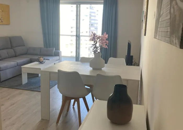 Elite Residense A 150 Mts Da Rocha Appartamento