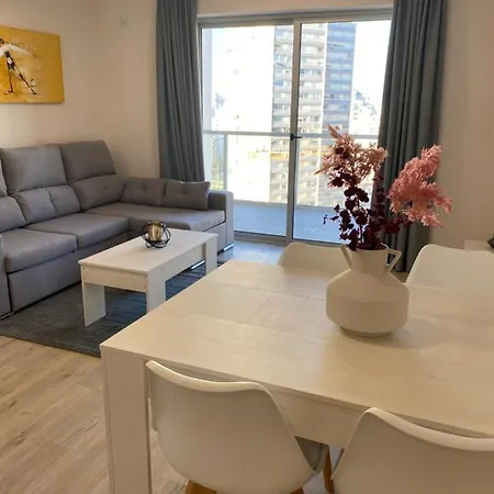 Elite Residense A 150 Mts Da Rocha *