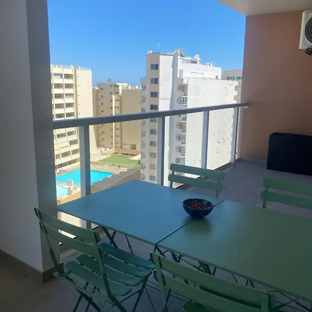 Elite Residense A 150 Mts Da Rocha