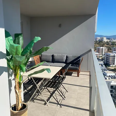 Elite Residense A 150 Mts Da Rocha * Portimao