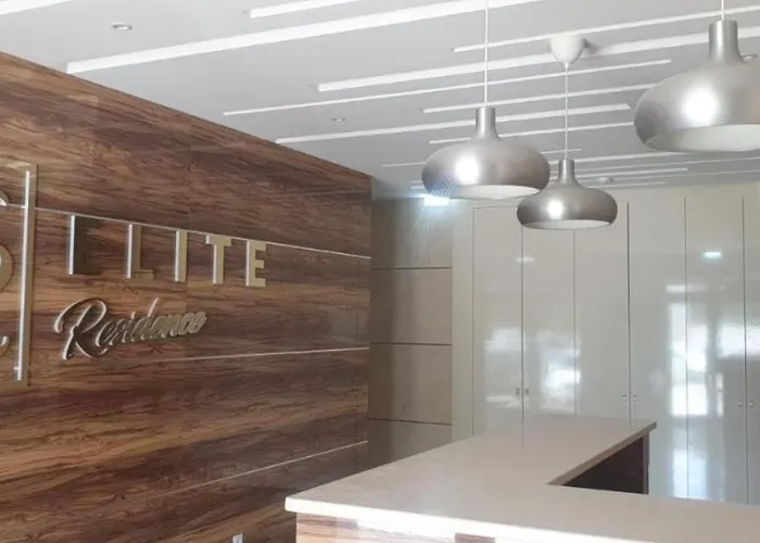 Appartement Elite Residense A 150 Mts Da Rocha Portimão