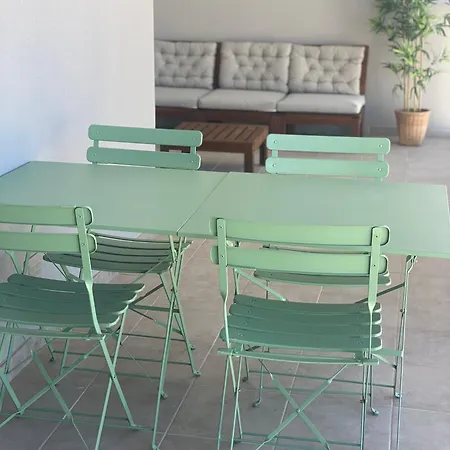 Elite Residense A 150 Mts Da Rocha Appartement *